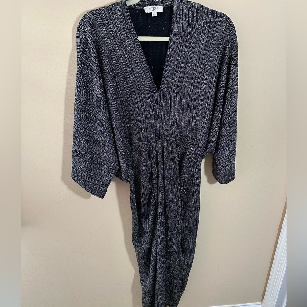 Umgee Shimmer Knot Front Dress Women's Size M Lurex Metallic V neck